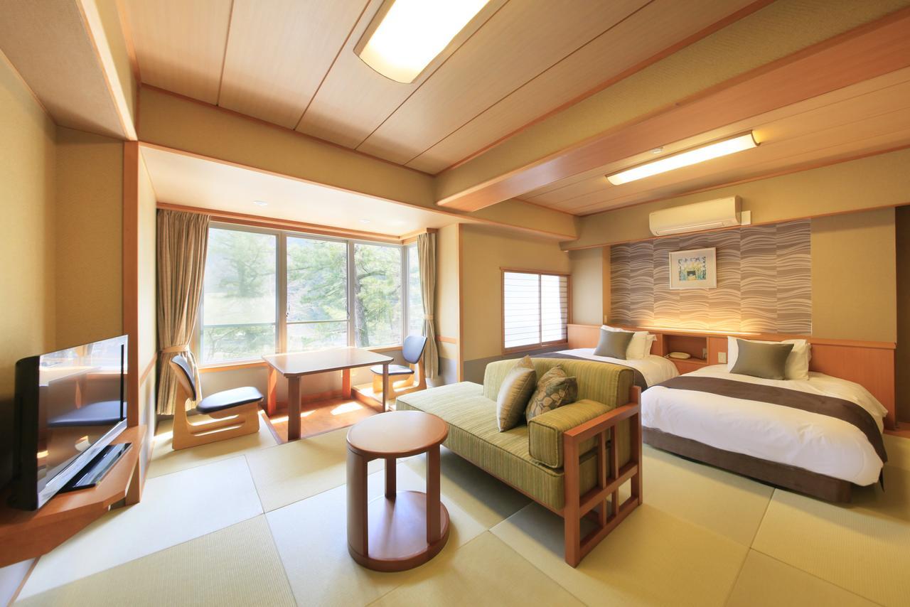 Shimobe Hotel Minobu Экстерьер фото