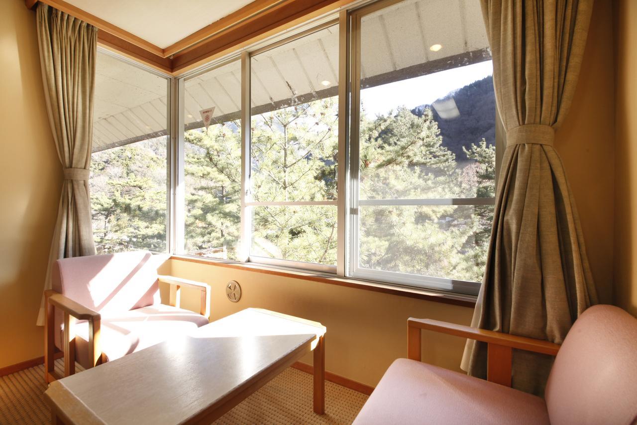 Shimobe Hotel Minobu Экстерьер фото